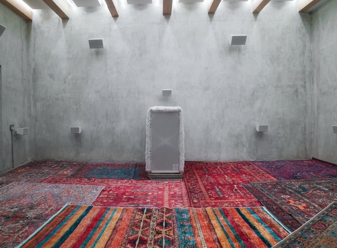 Facilitated Group Soundbath (Up to 20 people)